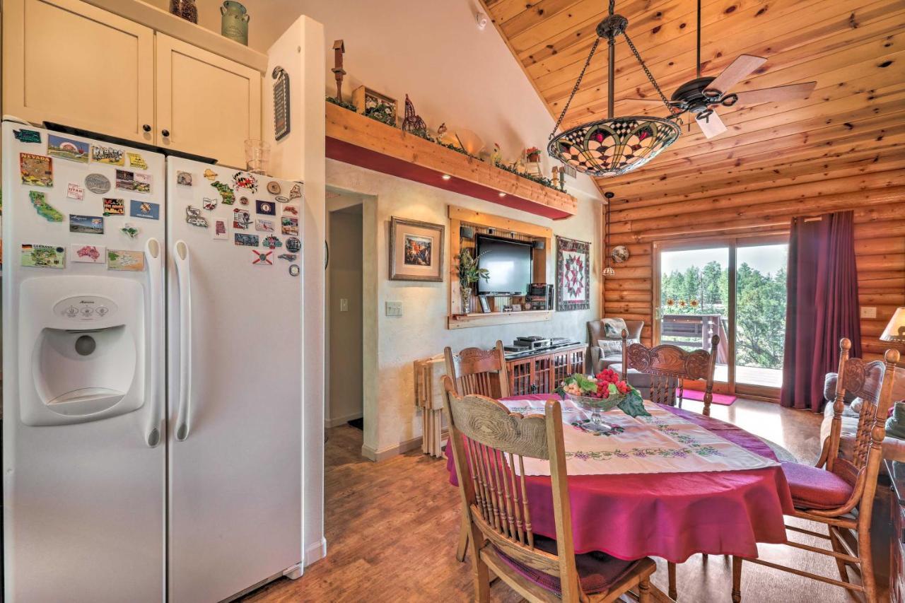 Quaint Williams Cabin Near Grand Canyon Exterior photo